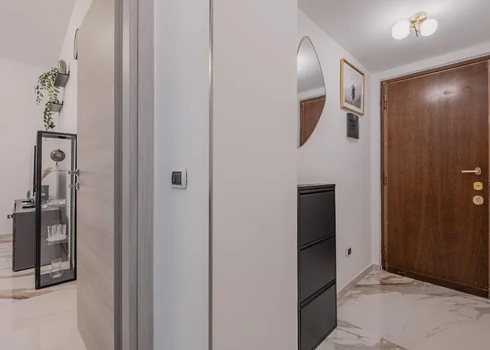 Apartment Petit House Rom