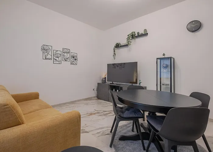 Apartment Petit House Rom
